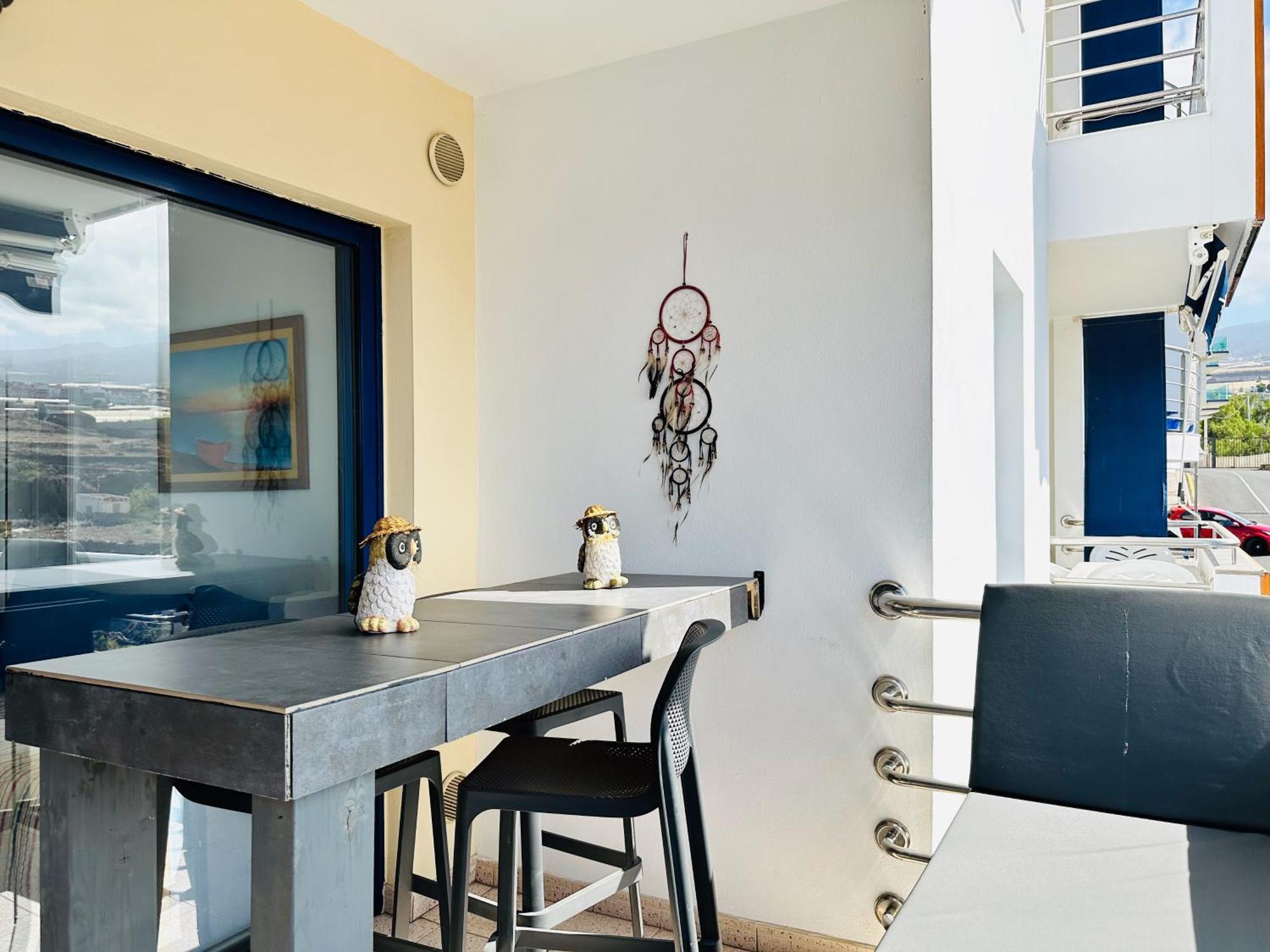 Pambnb - Chic Beachside Apartment Playa San Juan Exterior photo